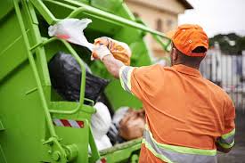 Best Retail Junk Removal  in Paxton, IL